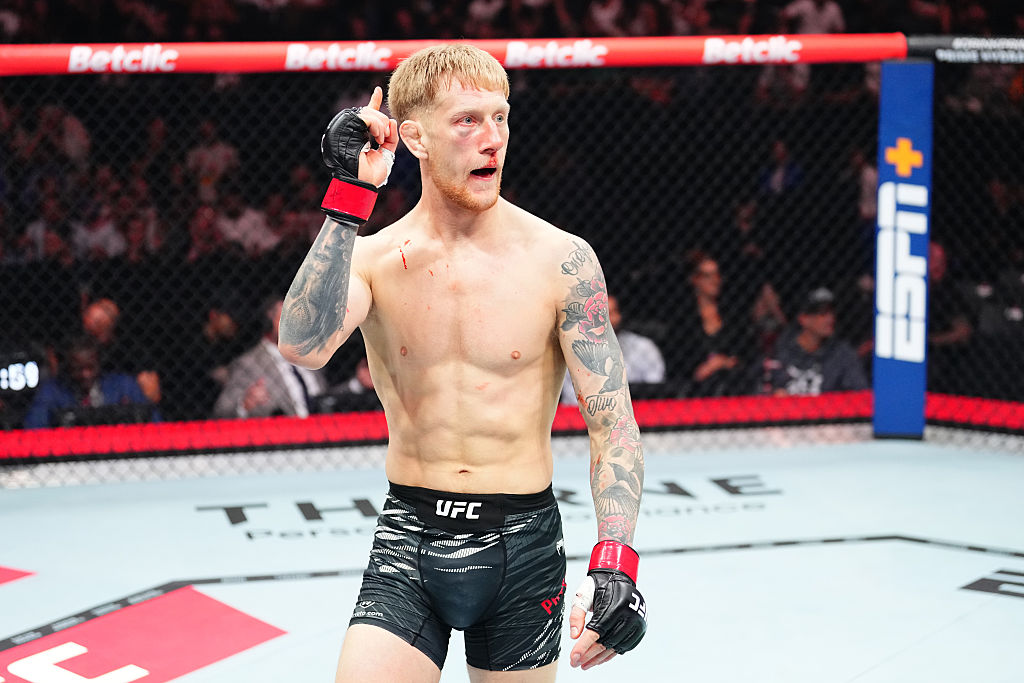 Prediction, pick for Santiago Ponzinibbio vs. Sam Patterson at UFC Abu Dhabi - DraftKings Network