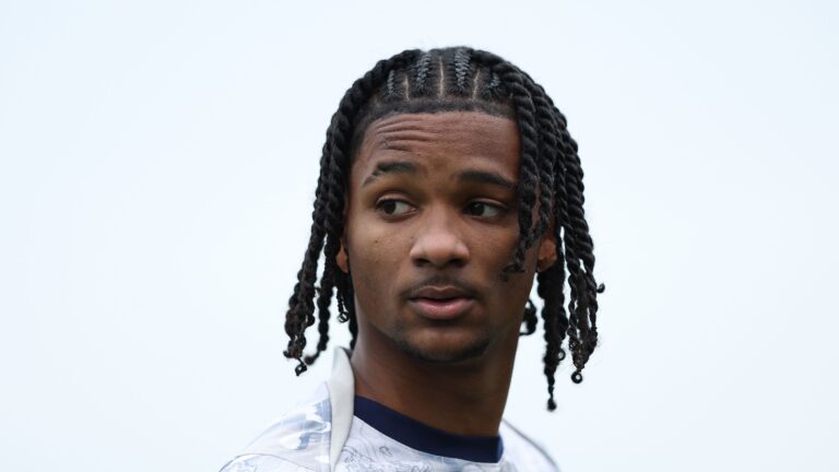 Man Utd confirm signing of 'exciting' Tottenham winger in £8m transfer - Goal.com