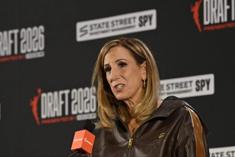 WNBA commissioner Cathy Engelbert, players to discuss growing online harassment problem - The New York Times