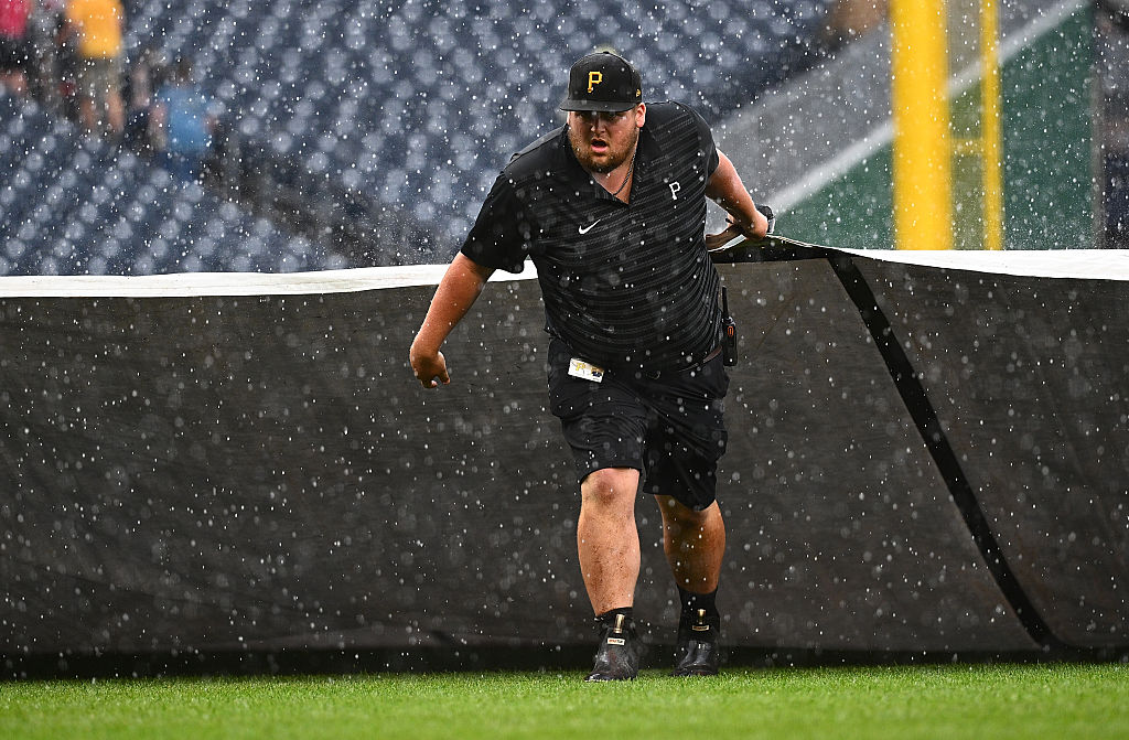 Pirates vs. Braves game delayed due to rain Thursday 7/09/26 - DraftKings Network