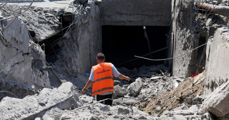 Russia hits Ukraine with one of the largest ballistic barrages of the war - politico.eu