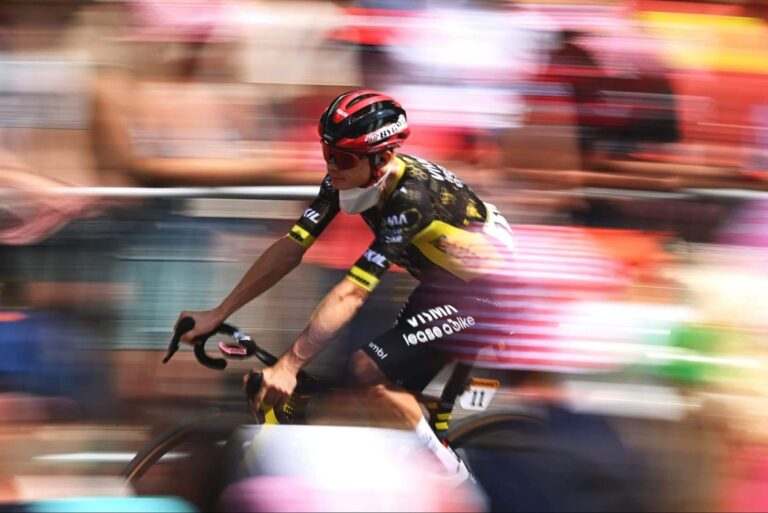 Jonas Vingegaard abandons Tour de France after stage 15 crash - The New York Times