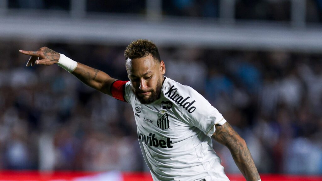 Santos FC lead Universidad Central 4-1 after first leg — Santos Vs Universidad Central - El-Balad.com