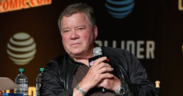 William Shatner, 95, and Daughter Melanie, 61, Reveal They Fought Stage 4 Cancer at the Same Time - Us Weekly