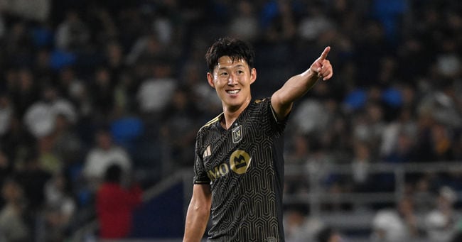 Son's Early Goal Propels LAFC to 4-0 Victory - 조선일보