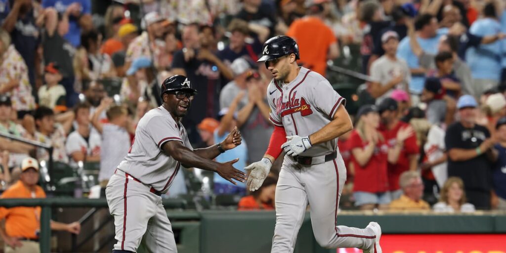 Matt Olson’s 3-run homer in the 10th inning lifts the Braves past the Orioles 7-6 - Atlanta News First