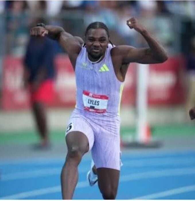 Lyles Blazes To 9.79 World-Leading 100m Win At U.S. Championships - LEADERSHIP Newspapers