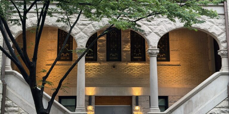 Monday Bulletin: Poll Suggests Most New Yorkers Now Support Carriage-Horse Ban; UWS Third-Grade Best Friends May Have Set a World Record; UWS Officials Endorse Kathy Hochul for Governor - West Side Rag