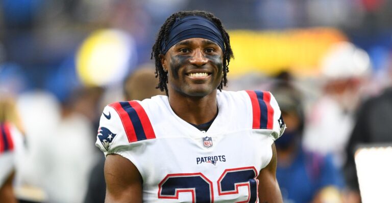 Joejuan Williams Joins New England Patriots Coaching Staff After Retirement - SSBCrack