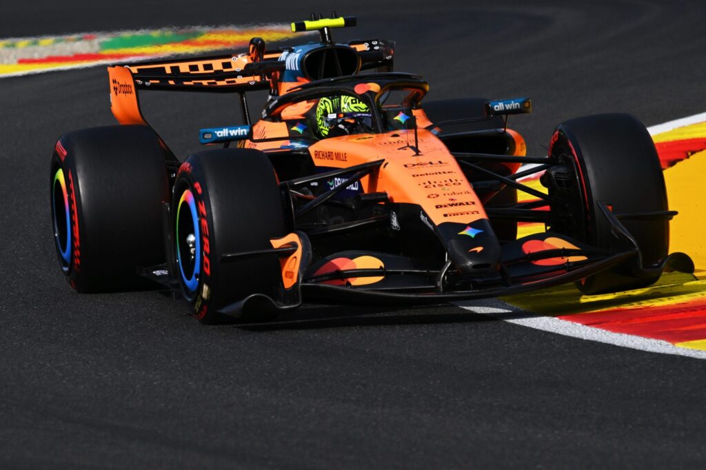 Oscar Piastri Overcomes Hydraulic Issue as McLaren Builds Toward Qualifying - Speedway Digest
