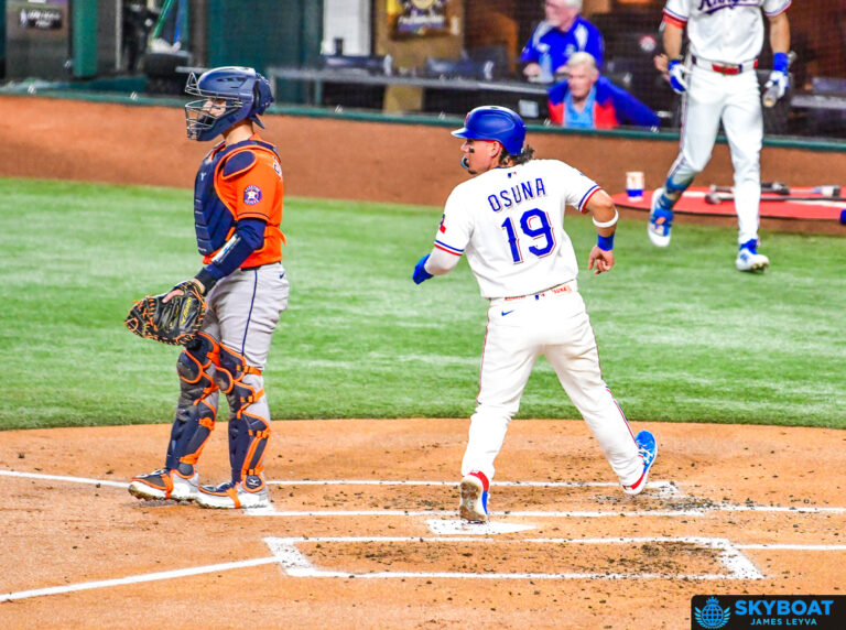 Astros-Rangers rivalry renewed as pivotal AL West series opens in Arlington - skyboat.org