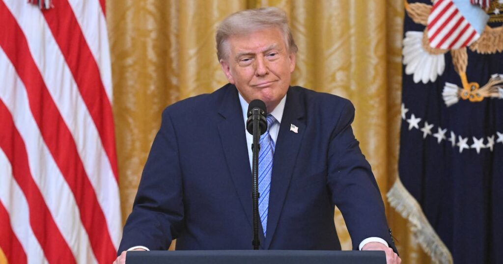 Trump’s Behind-the-Scenes Speech Fiasco Exposed in Humiliating Leak - The Daily Beast
