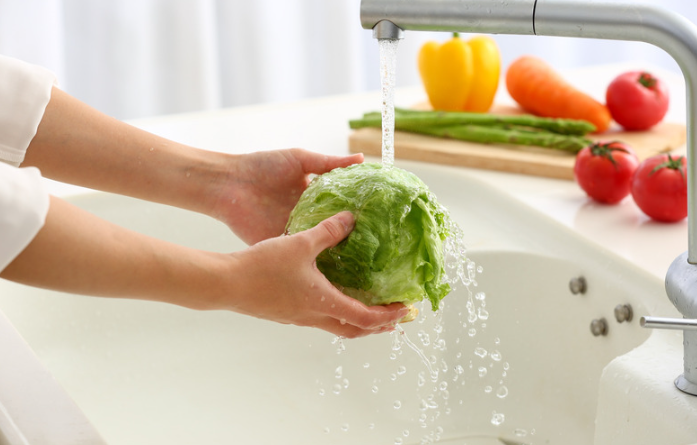FDA says positive Cyclospora test was false positive in Taylor Farms lettuce recall - WRNJ Radio