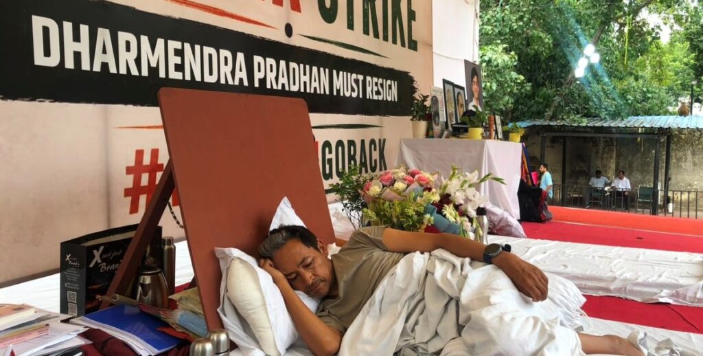 ‘His concerns are our concerns’: Congress appeals to Sonam Wangchuk to end fast - The South First