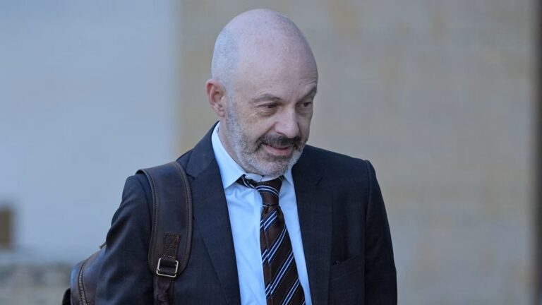 Star Lawyer Tom Goldstein Sentenced to 6 Years for Tax and Poker Fraud - Spadepoker