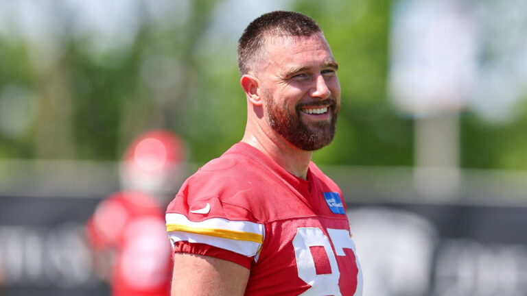 Fans Get First Look at Travis Kelce’s Wedding Band - InspireMore