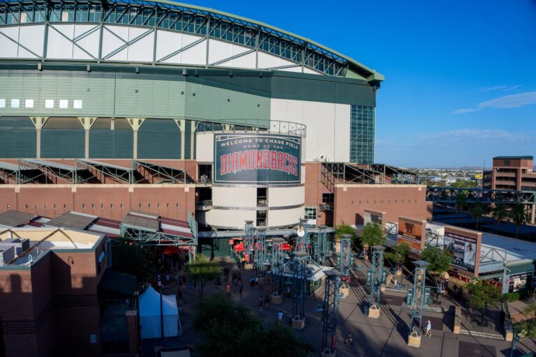 What are the key dates for the Diamondbacks’ 2027 MLB schedule? - Burn City Sports