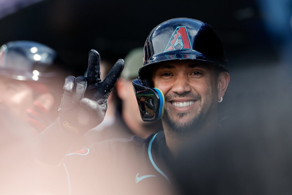 Diamondbacks fans can’t believe the pitch Ildemaro Vargas turned into a walk-off - Burn City Sports