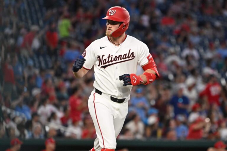 Nats agree to trade infielder Curtis Mead to Red Sox for starter Connelly Early - The New York Times