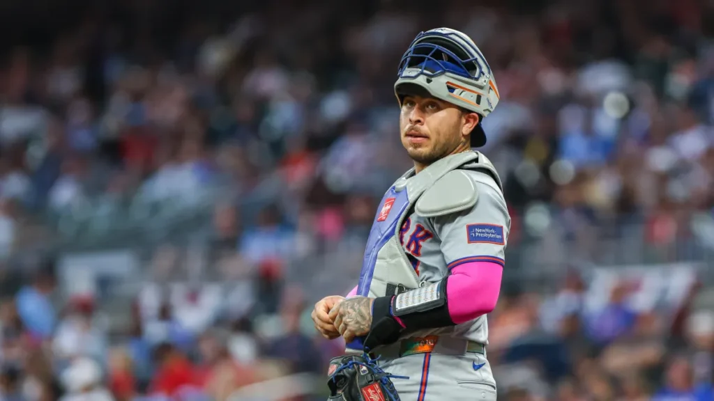 Mets' Francisco Alvarez gets brutal injury because of Phillies' Justin Crawford - sportingnews.com