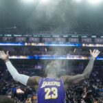 LeBron James set to speak at Fanatics Fest as NBA waits to hear his plans - Sportsnet.ca