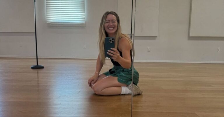 Hilary Duff’s Wet Tank Top Gets Fully Sheer in ‘Deliciously Hydrating’ Ad - theFashionSpot