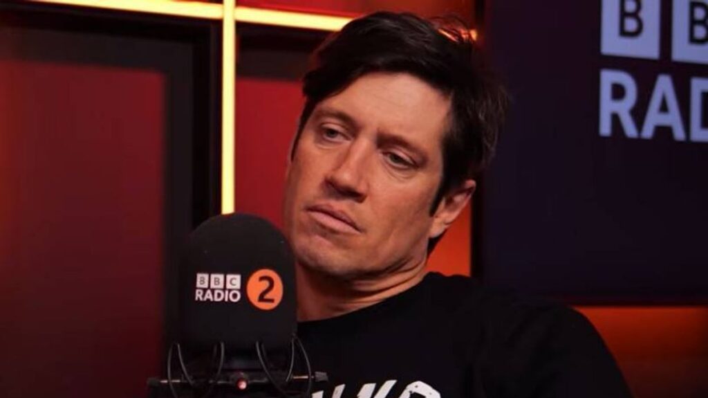 Vernon Kay faces laughs and a warning after on-air ‘Crocs’ blunder at BBC Radio 2 - SSBCrack