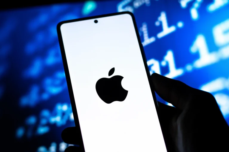 Wall Street analysts set AAPL stock price target for 12 months - Finbold