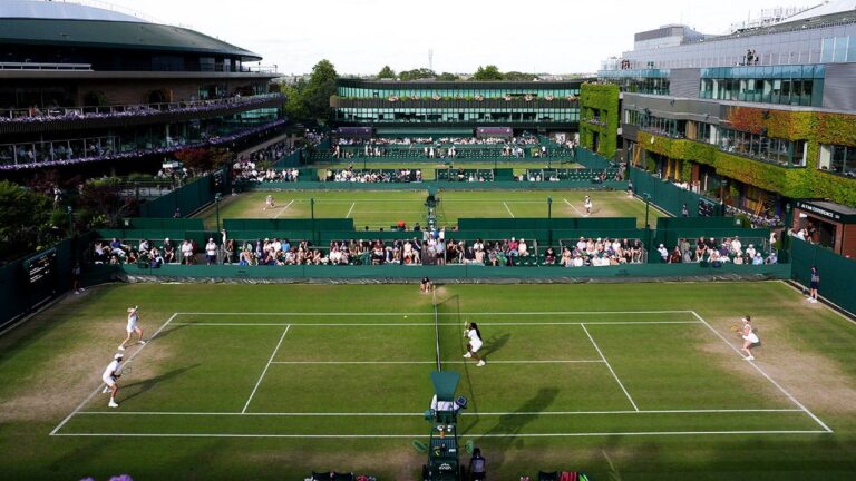 15-year-old exits Wimbledon junior draw after racket-throwing incident ends first-round match - Fox News