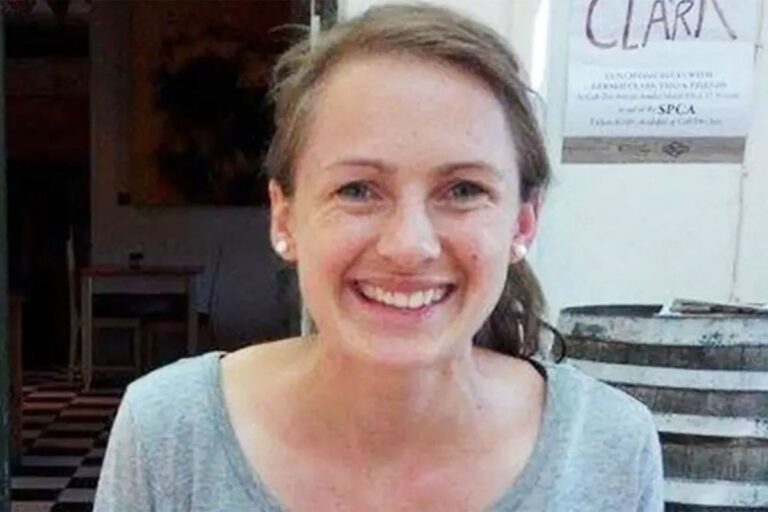 Elisabeth-Jane Ross: Mystery surrounds death of British tourist whose body was discovered in suitcase in Athens - The Independent