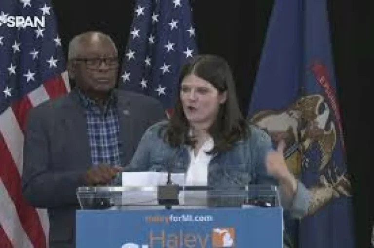 Haley Stevens Campaigns With Jim Clyburn in Abdul El Sayed Haley Stevens Contest - El-Balad.com
