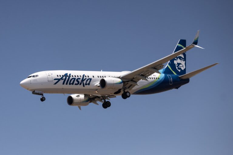 Portland Gets Nonstop Alaska Airlines Ski Flights to Colorado’s Steamboat Springs - Travelers Today