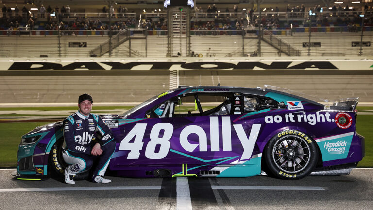 Alex Bowman Announces NASCAR Retirement - American Cars And Racing