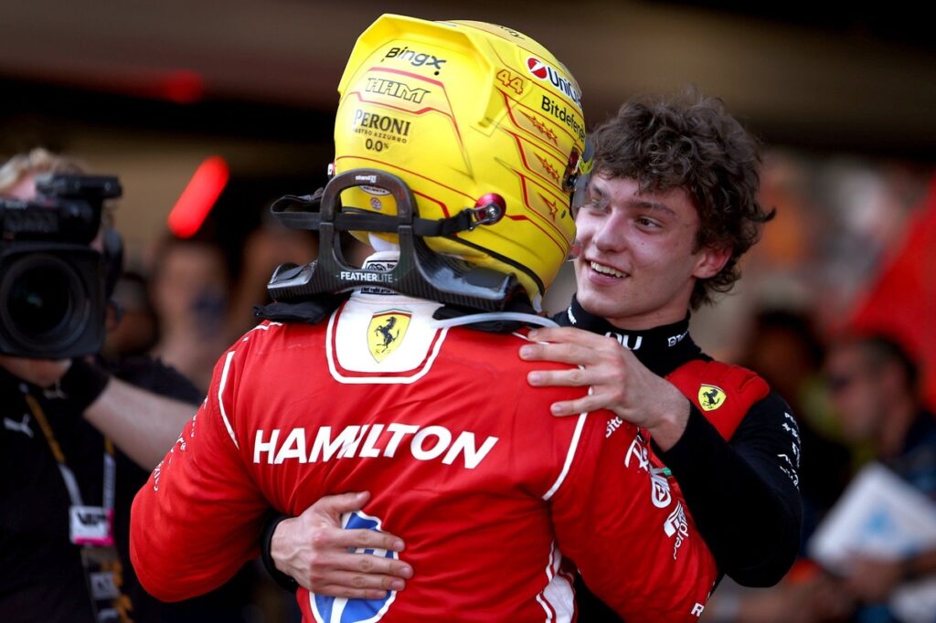 The 2026 F1 Championship: Kimi Antonelli back in his comfort zone as Lewis Hamilton moves to second - Motorsport.com