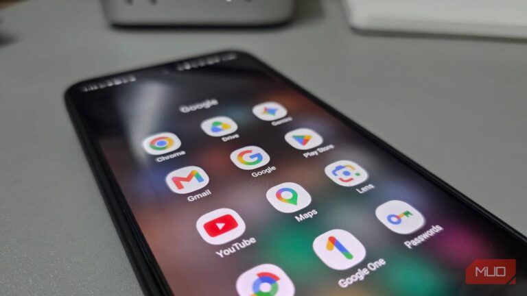 I turned off one Google app and gained nearly two hours of battery life - MakeUseOf
