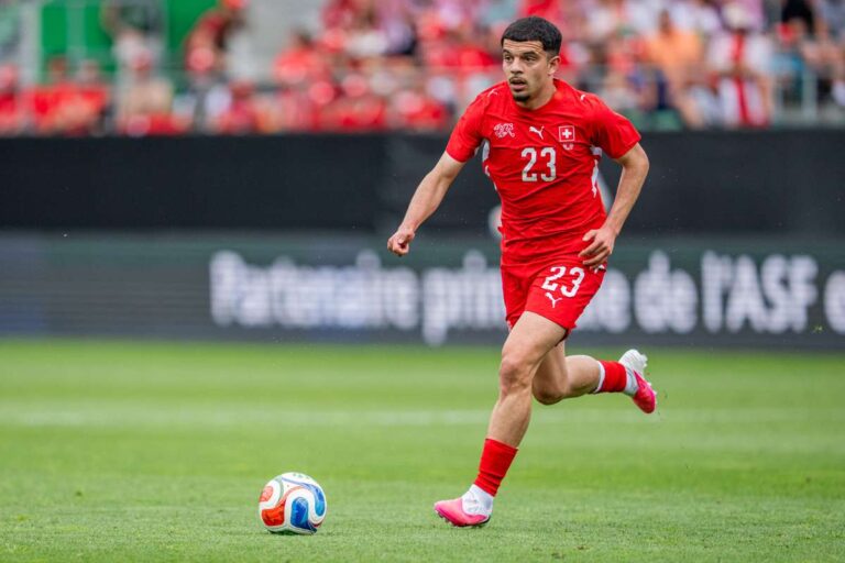 'The Swiss Messi': Amdouni preparing to face off with his idol in quarter-finals - Flashscore.com
