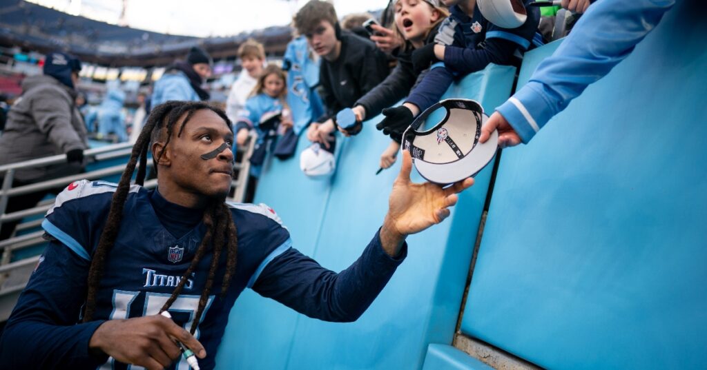 Report: Former NFL All-Pro receiver Hopkins joins GT staff - On3