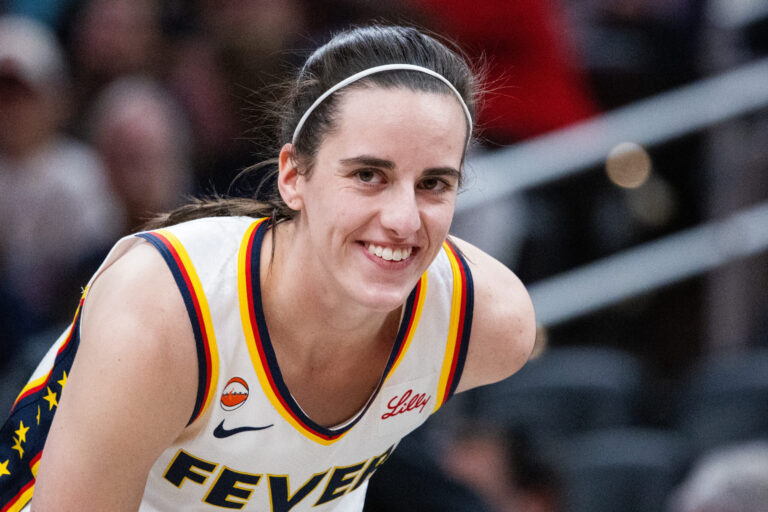 Caitlin Clark stuns with all-black outfit before Indiana Fever game - The Big Lead