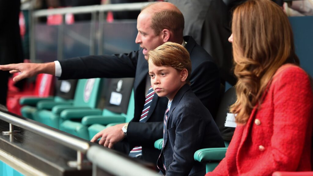 Royal Editor Reveals Prince William and Princess Kate’s “Biggest Worry” For Prince George - Marie Claire