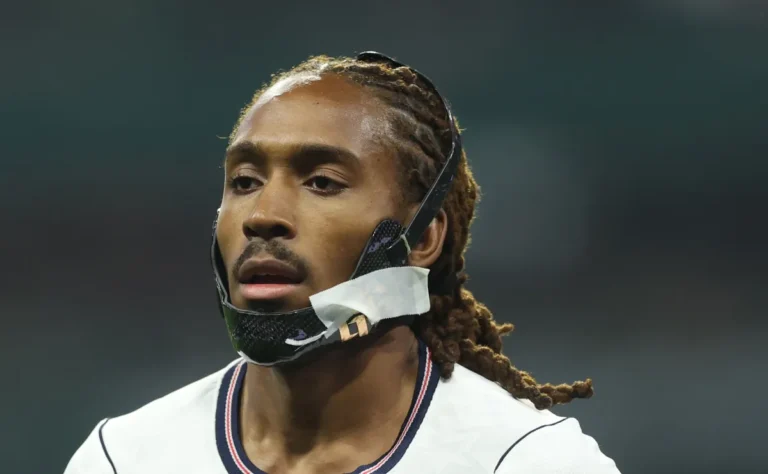 Why isn’t Djed Spence playing with a mask for England vs Argentina at the 2026 World Cup? - bolavip.com