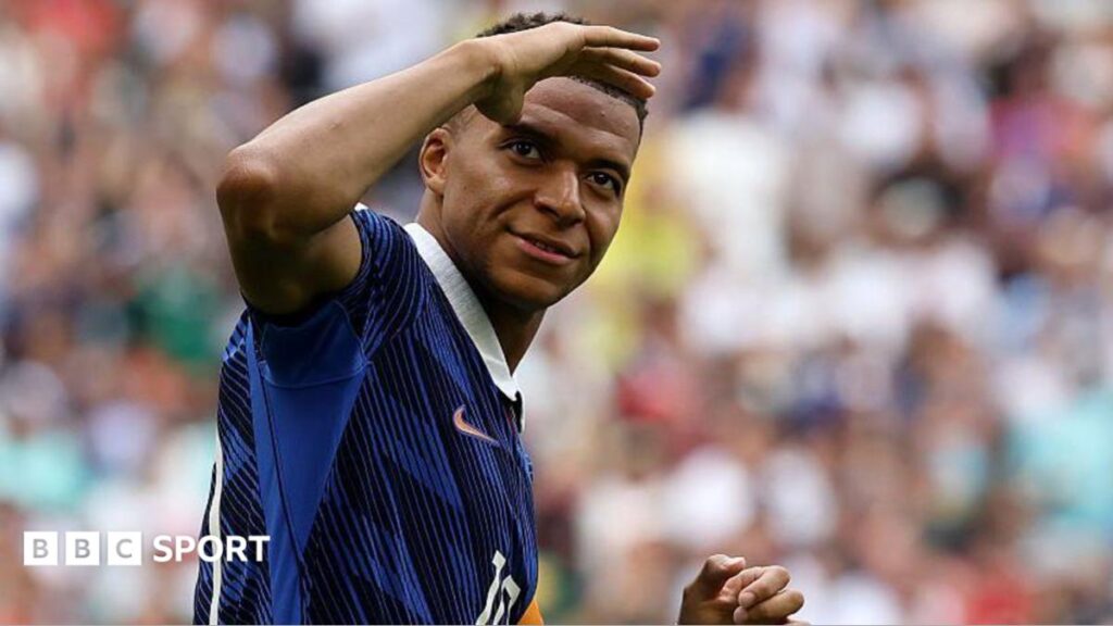 Mbappe first to win World Cup Golden Boot twice - BBC