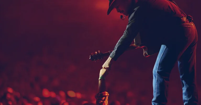 Garth Brooks schedules Aug. 21-22 launch at Gainbridge Fieldhouse Garth Brooks - El-Balad.com
