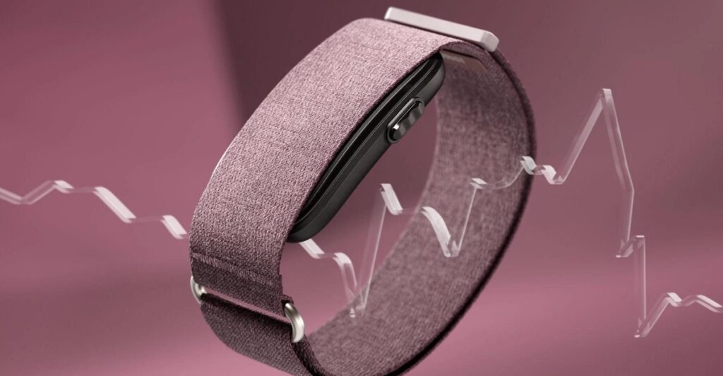 Garmin’s new screen-free fitness tracker doesn’t require a subscription - The Verge