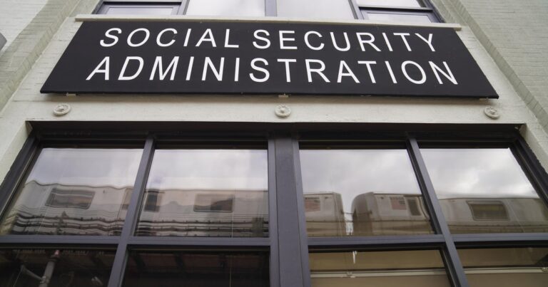 Social Security email sent to retirees included "misleading information," Democratic senators say - CBS News