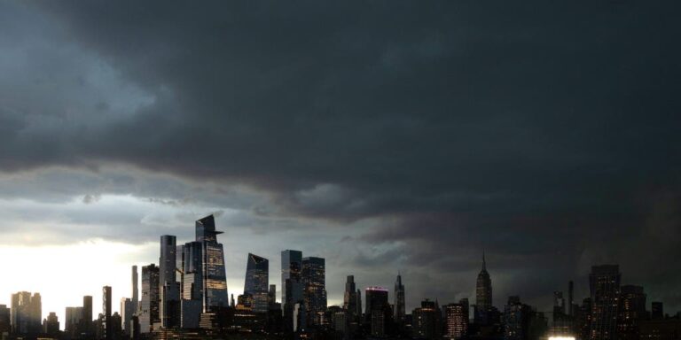 More than 125M Americans under severe weather threat as intense weekend storms target major Northeast cities - FOX Weather