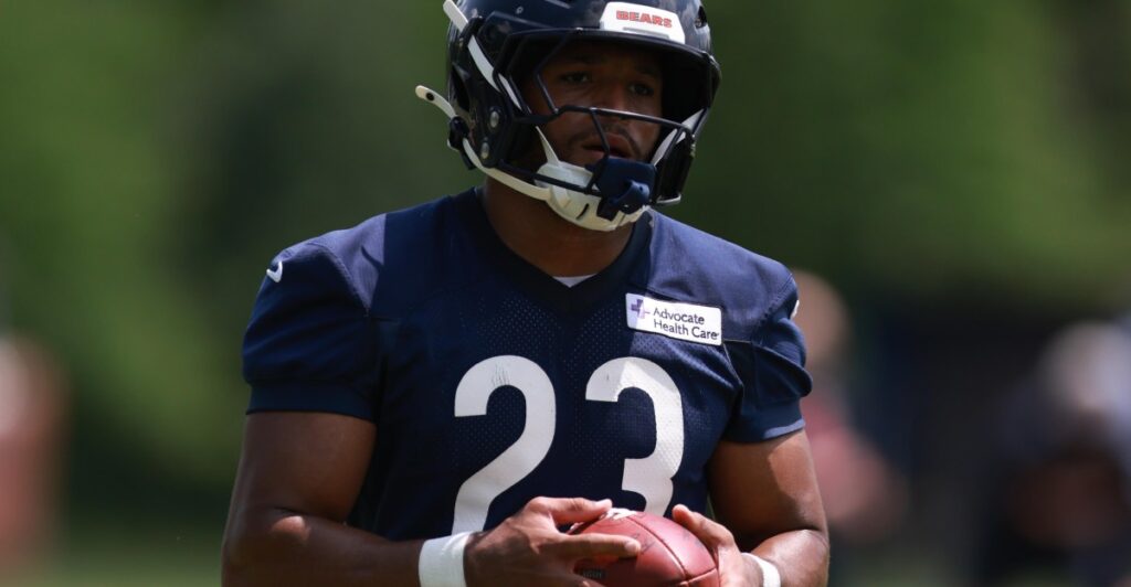 Chicago Bears Training Camp Battle: RB3: Roschon Johnson vs Brittain Brown - Windy City Gridiron