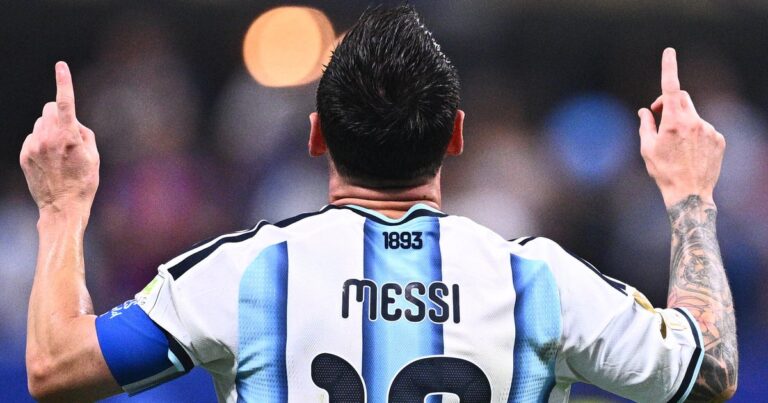 Argentina comes from behind to beat Egypt 3-2 and reach World Cup quarterfinals in Atlanta - CBS News