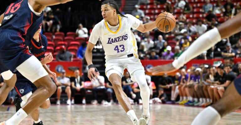 Lakers beat Clippers, remain undefeated in Las Vegas Summer League - Silver Screen and Roll