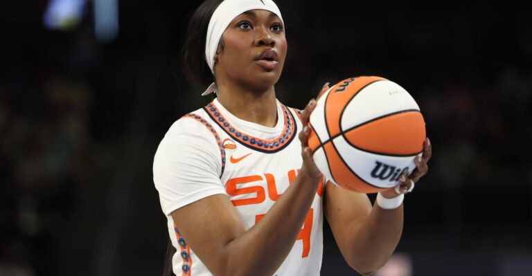First WNBA midseason trade is a big win for Toronto Tempo - SB Nation