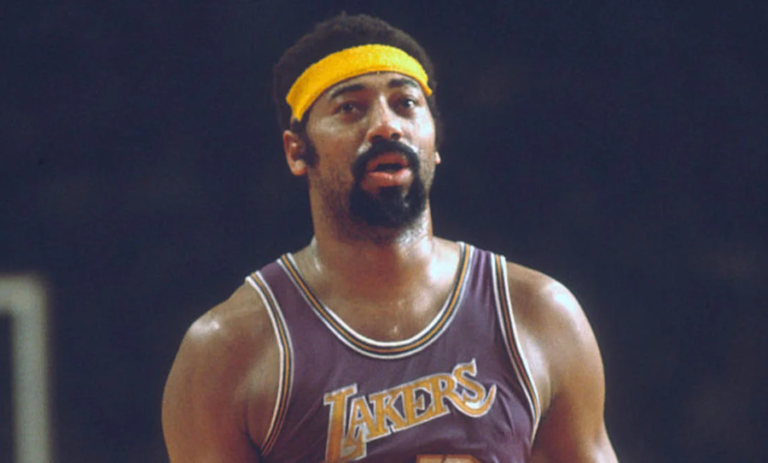 Wilt Chamberlain warmup jacket bought with spare change fetches nearly USD$90,000 at auction - Happy Mag